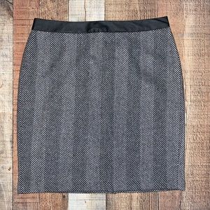 Banana Republic | Gray Black Skirt
